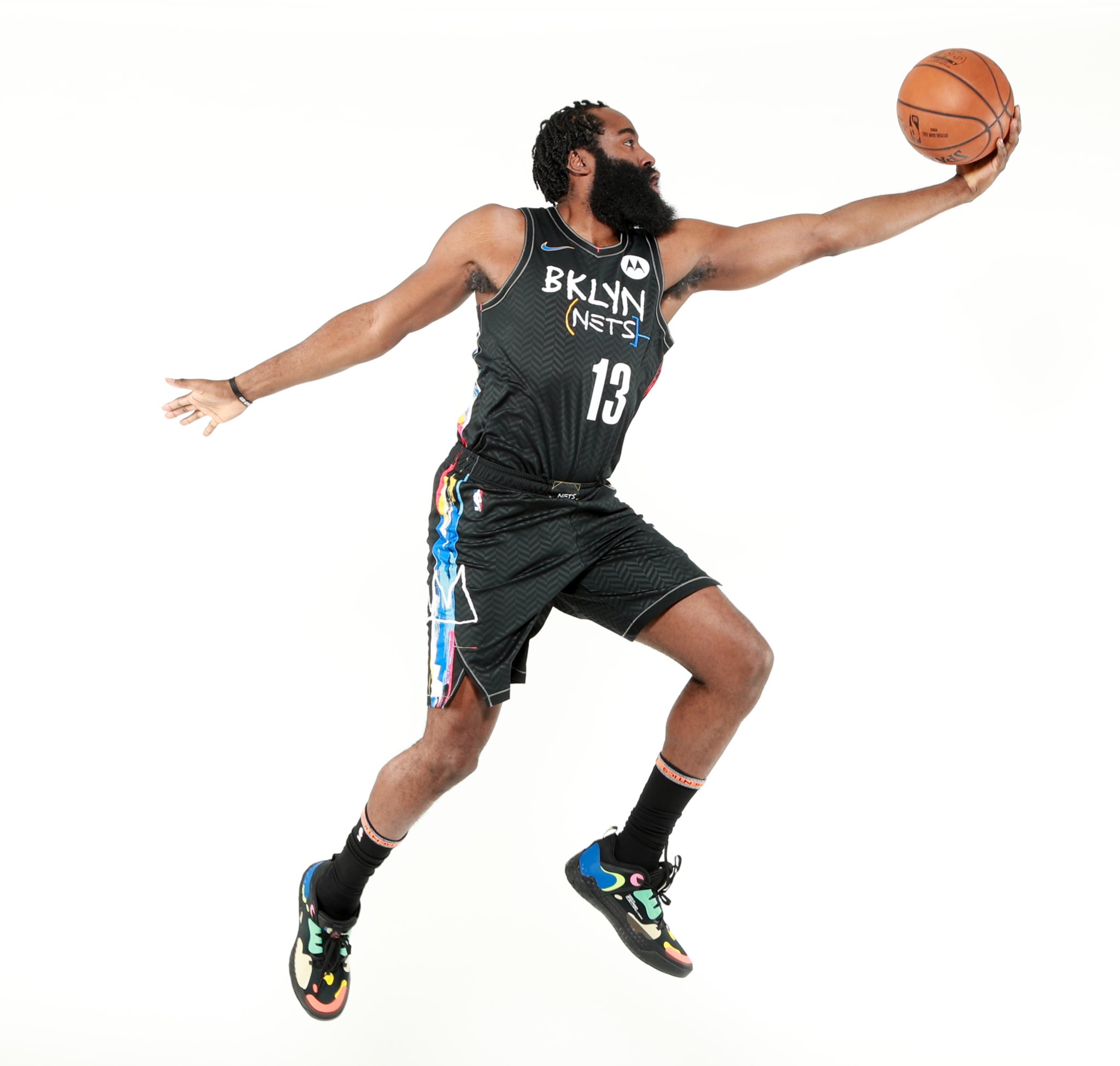 [NBA]东契奇34分 湖人击败灰熊