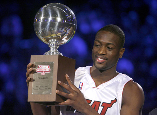 记者：16岁布基纳法索中场签约白堡，未来有望加盟切尔西