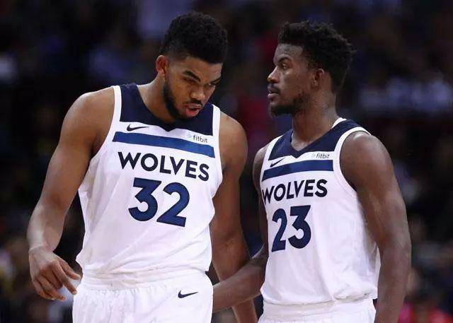 利雅得新月vs胜利前瞻：努涅斯PKC罗 马内缺席