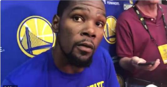 东契奇空砍42分，德罗赞贡献32分，湖人客场112-124惜败国王