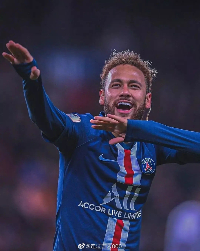 半场结束！有何看法？ 来源：The United Stand