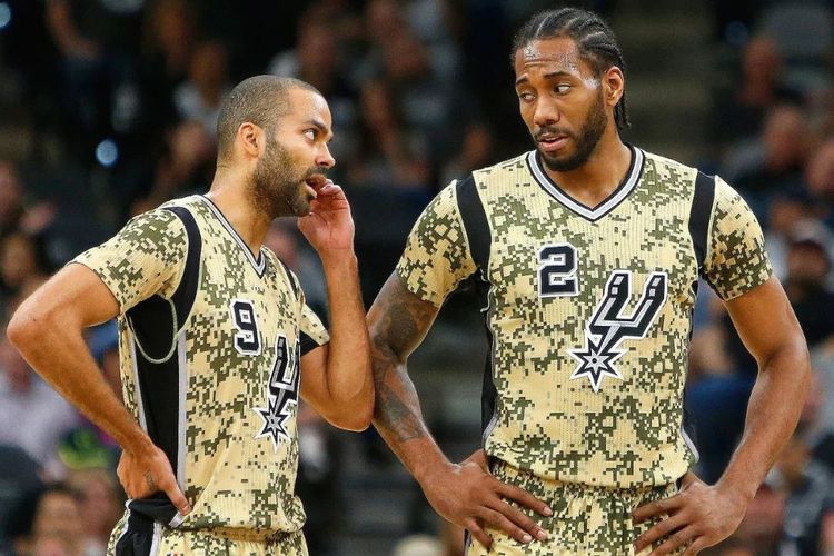 弗兰克：布伦南转会一事已接近敲定，球队今天防守表现很出色