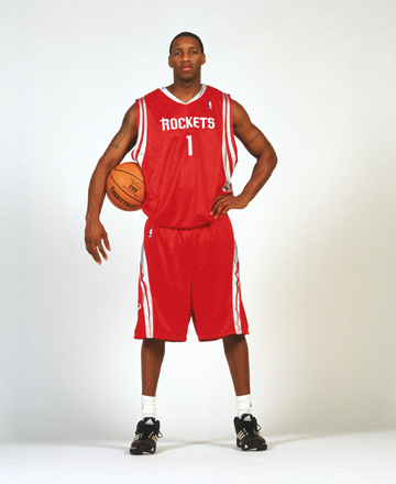 NBA伤病更新：库里因伤缺席一场比赛,