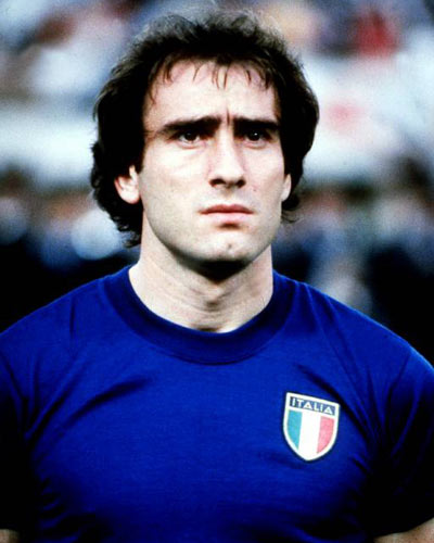 记者：韩鹏仍是泰山主帅，但俱乐部需要找个名义上的“主帅”