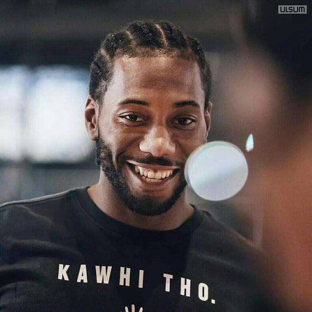 辽宁男篮王哲林末节关键得分